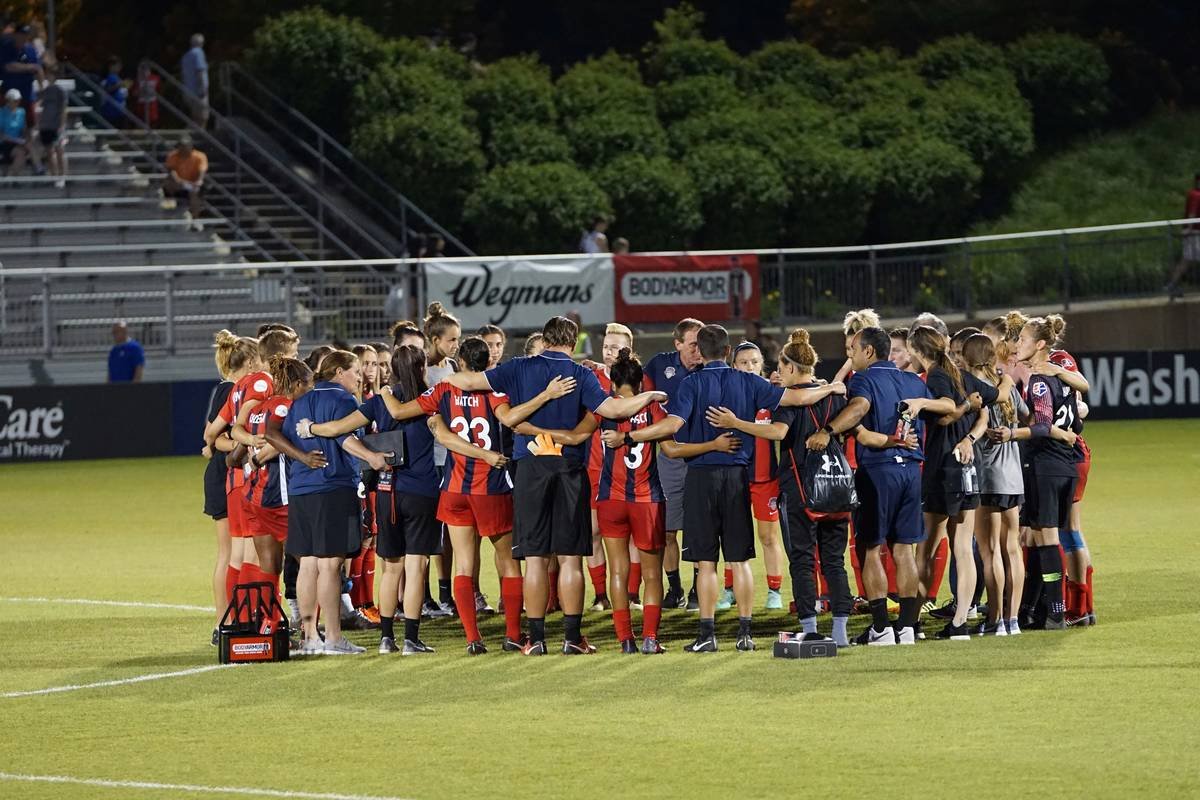 washington spirit played against the seattle reign. it ended in a tie.